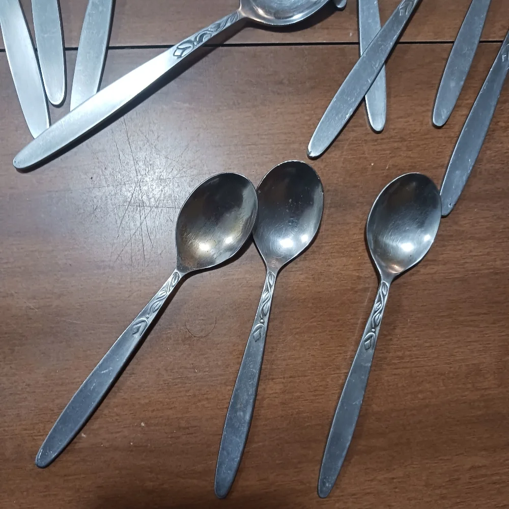 Lot Of 34 Amefa Flatware Holland Tulips Forks Knives Spoons